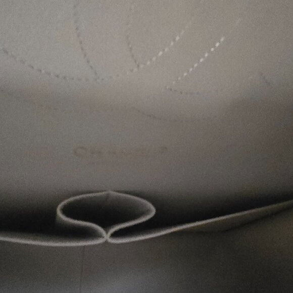 Chanel classic handbag - Picture 12 of 16